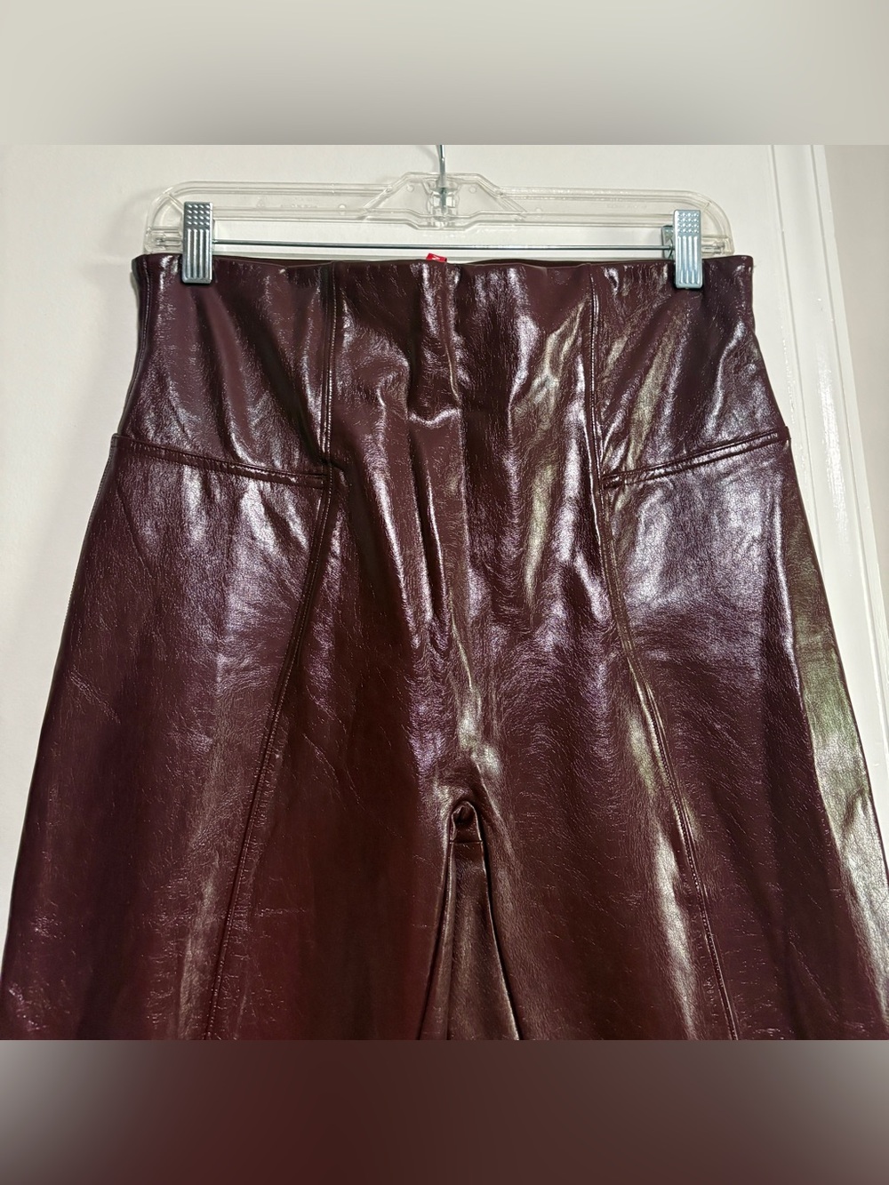 SPANX Glossy Red High Gloss Faux Leather Leggings - Picture 2 of 5